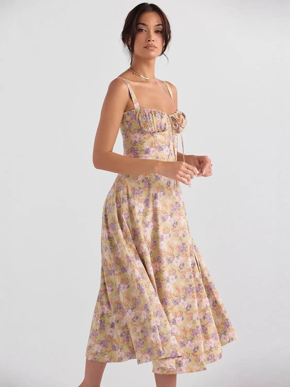 Elegant Midi Dress with Tie Back Carilie