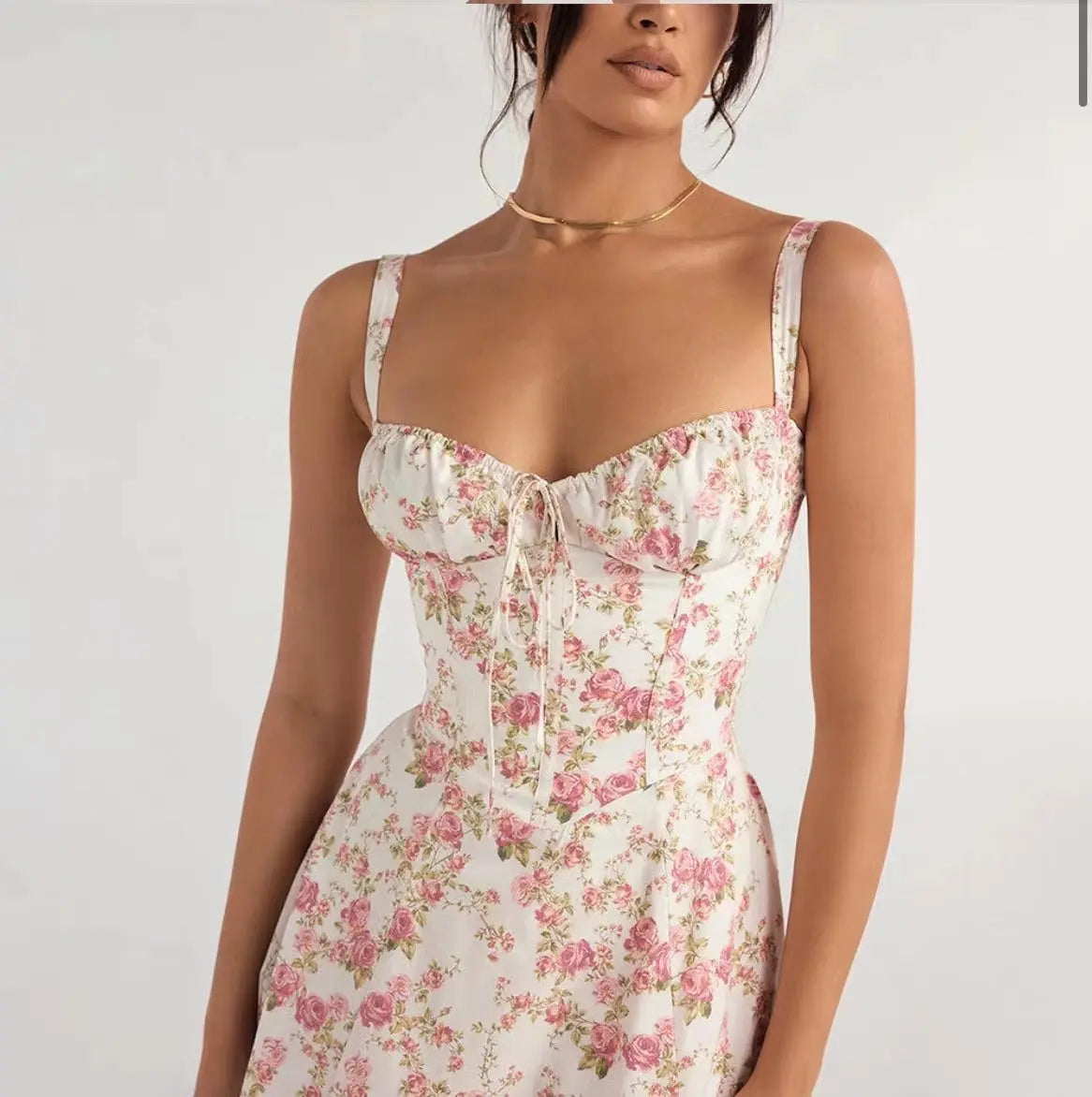 Elegant Midi Dress with Tie Back Carilie